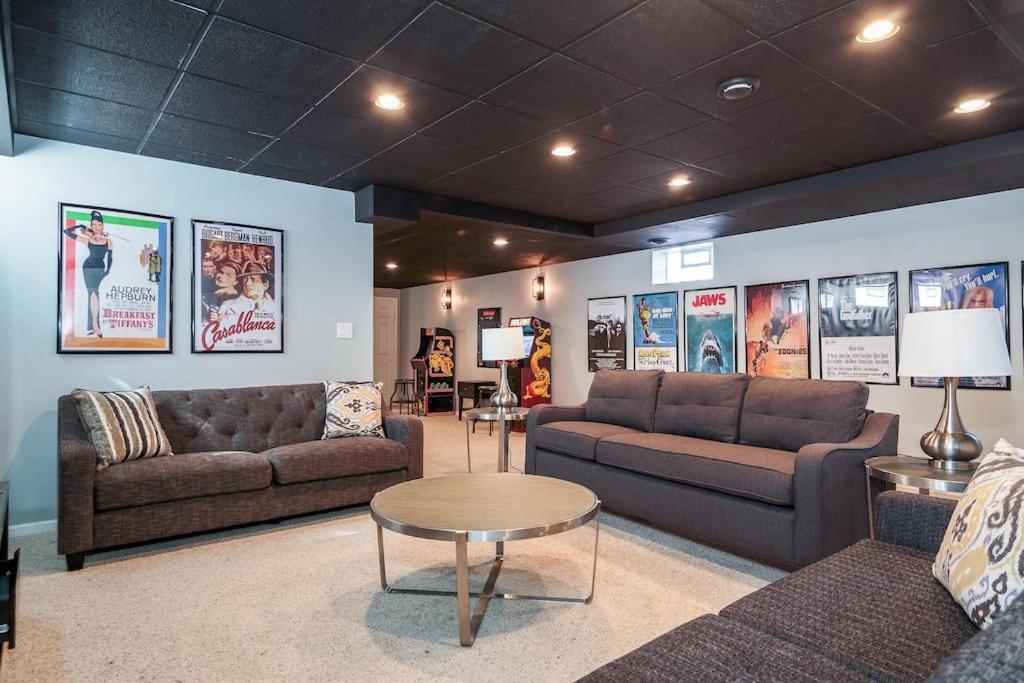 Eclectic Stylish And Cozy Milwaukee Unit Βίλα Εξωτερικό φωτογραφία